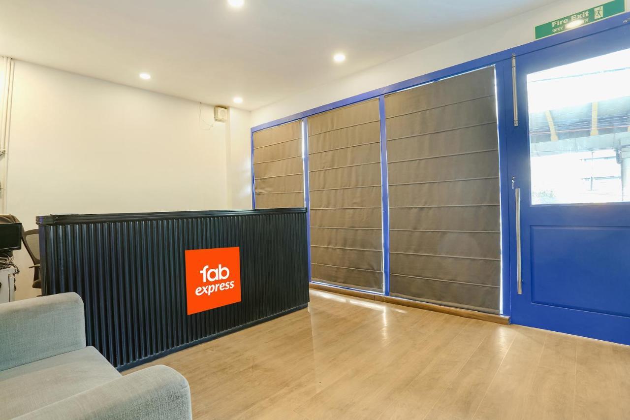 Fabexpress D2 Paschim Vihar Hotel Делхи Екстериор снимка