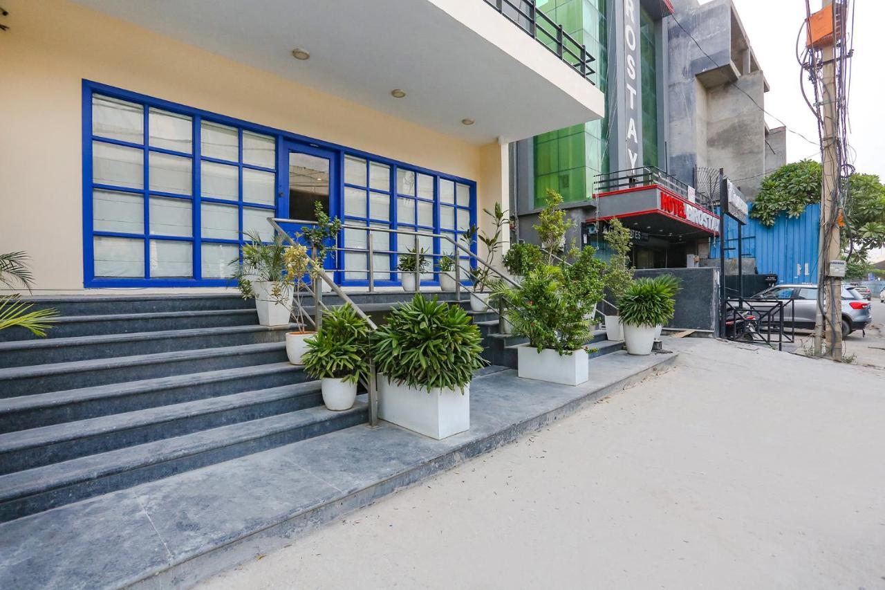 Fabexpress D2 Paschim Vihar Hotel Делхи Екстериор снимка