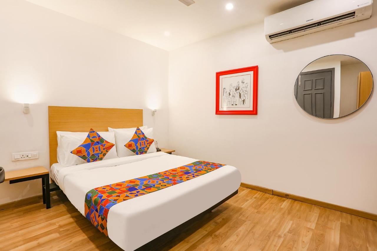 Fabexpress D2 Paschim Vihar Hotel Делхи Екстериор снимка
